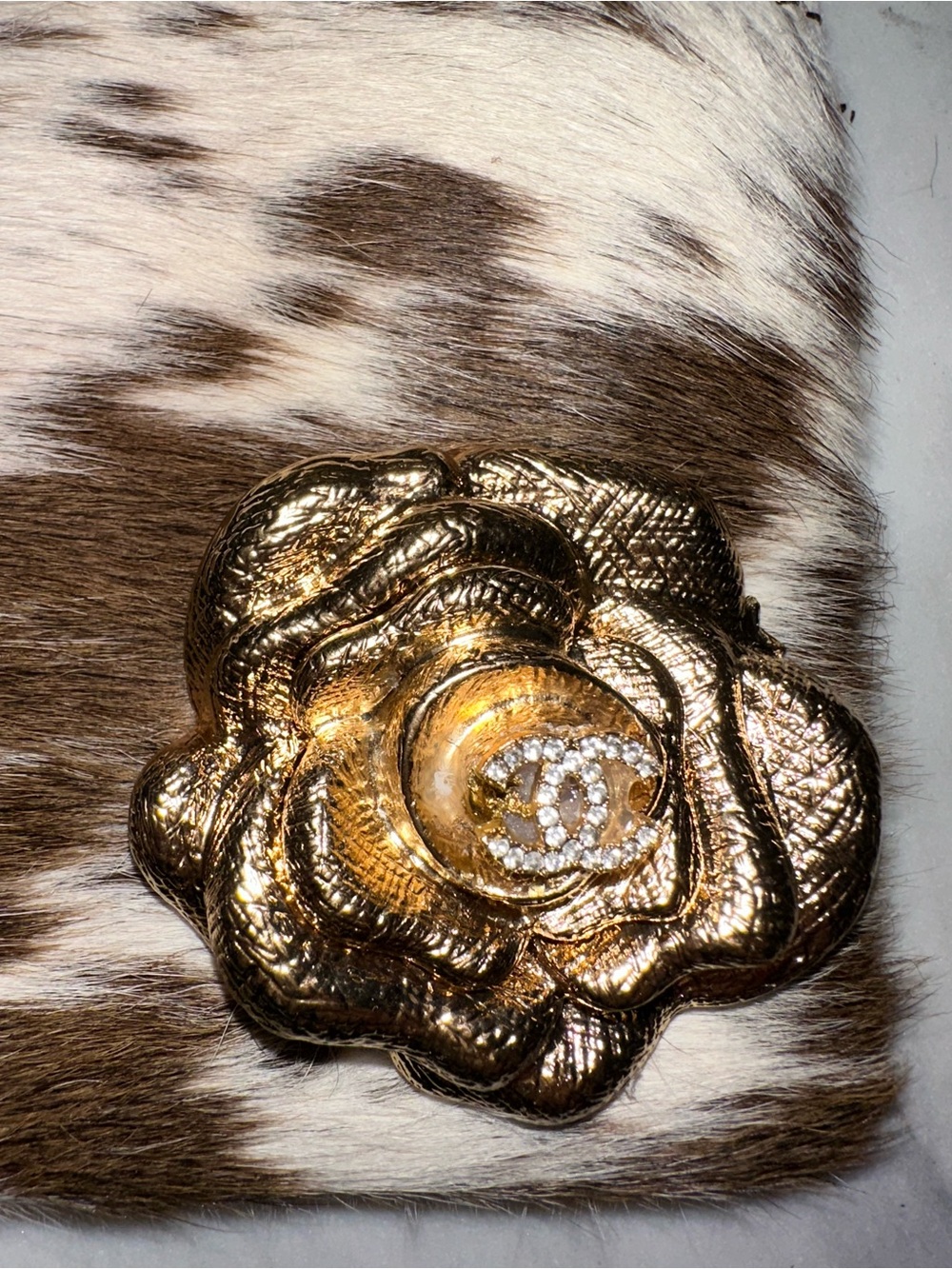 Western Genuine COWHIDE HAIR ON HIDE wristlet purse clutch  CC Camellia flower - Picture 5 of 6